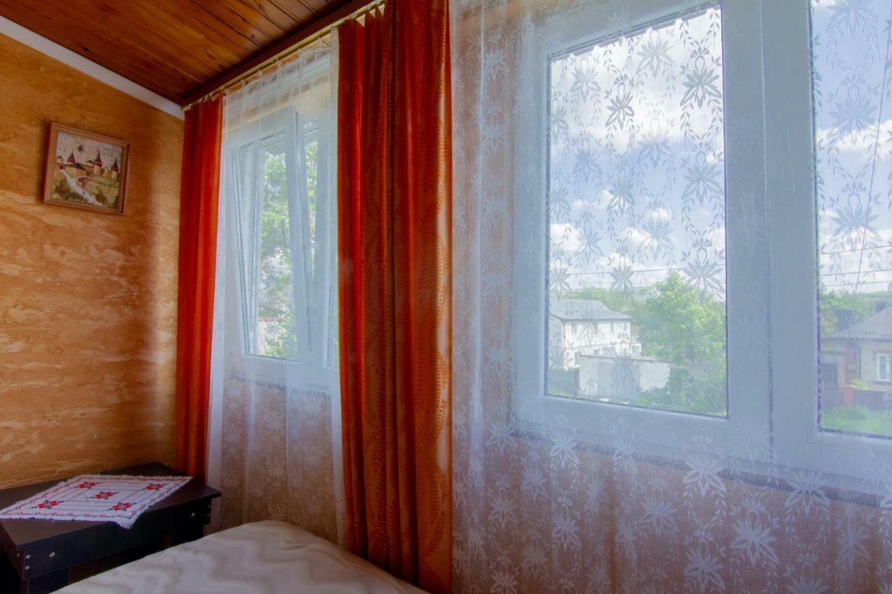 Rooms With Fortetsya View Кам'янець-Подільский Екстер'єр фото