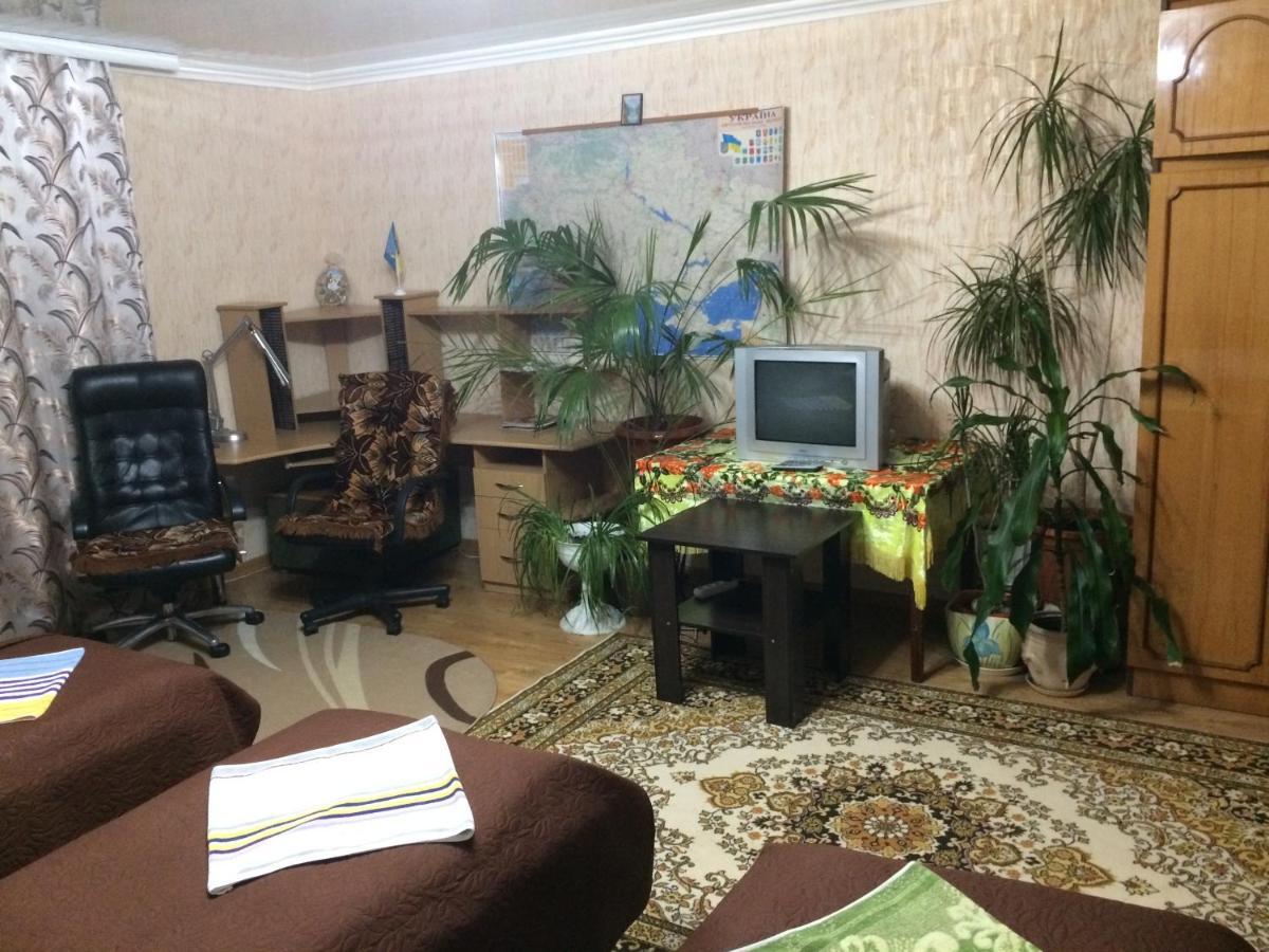 Rooms With Fortetsya View Кам'янець-Подільский Екстер'єр фото